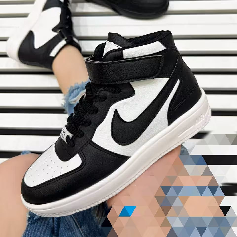 کتونی مدل نایک ساقدار زیره پیو،رویه چرم صنعتی،نرم وراحت،قالب استاندارد،سایزبندی 37الی 40