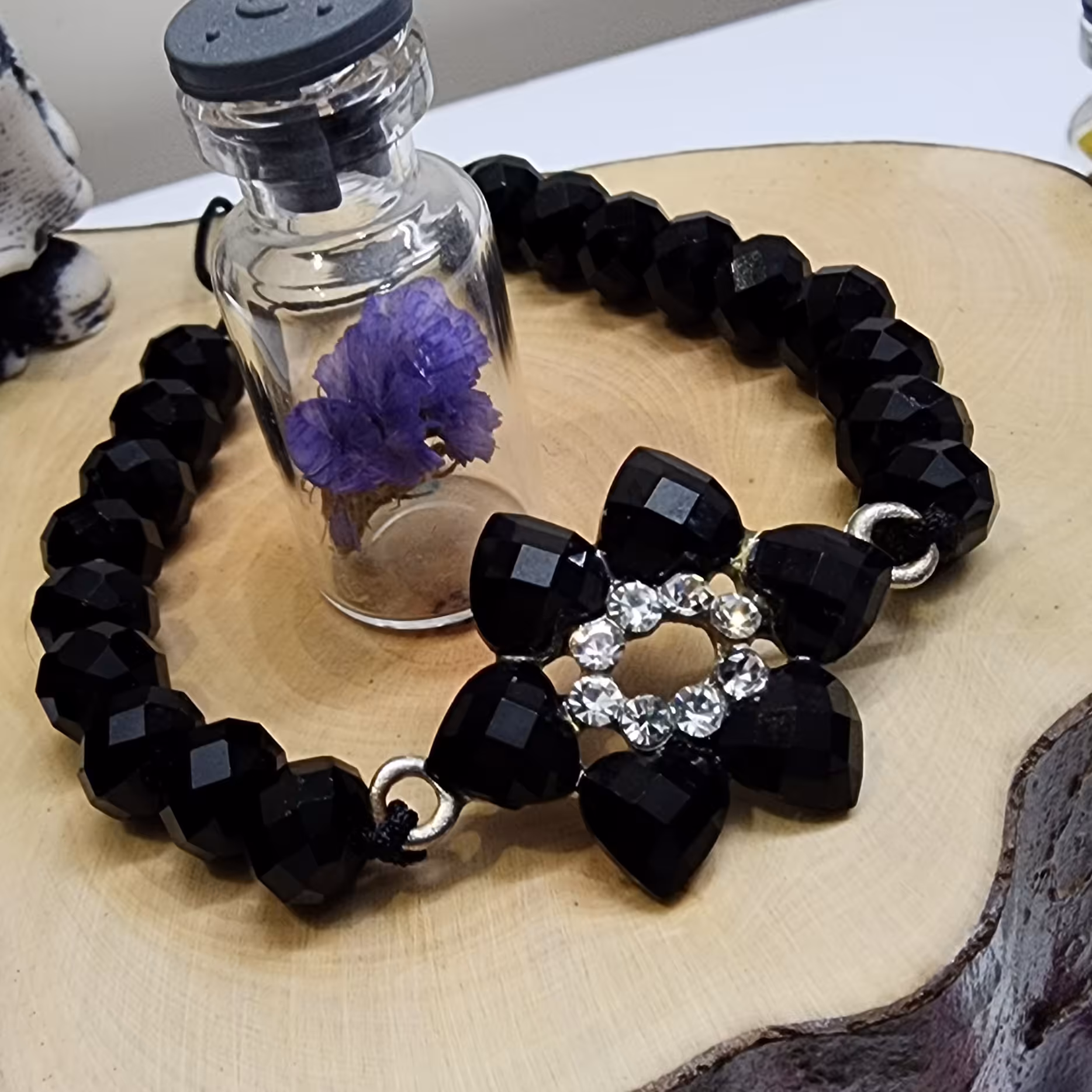 دستبند نگینی