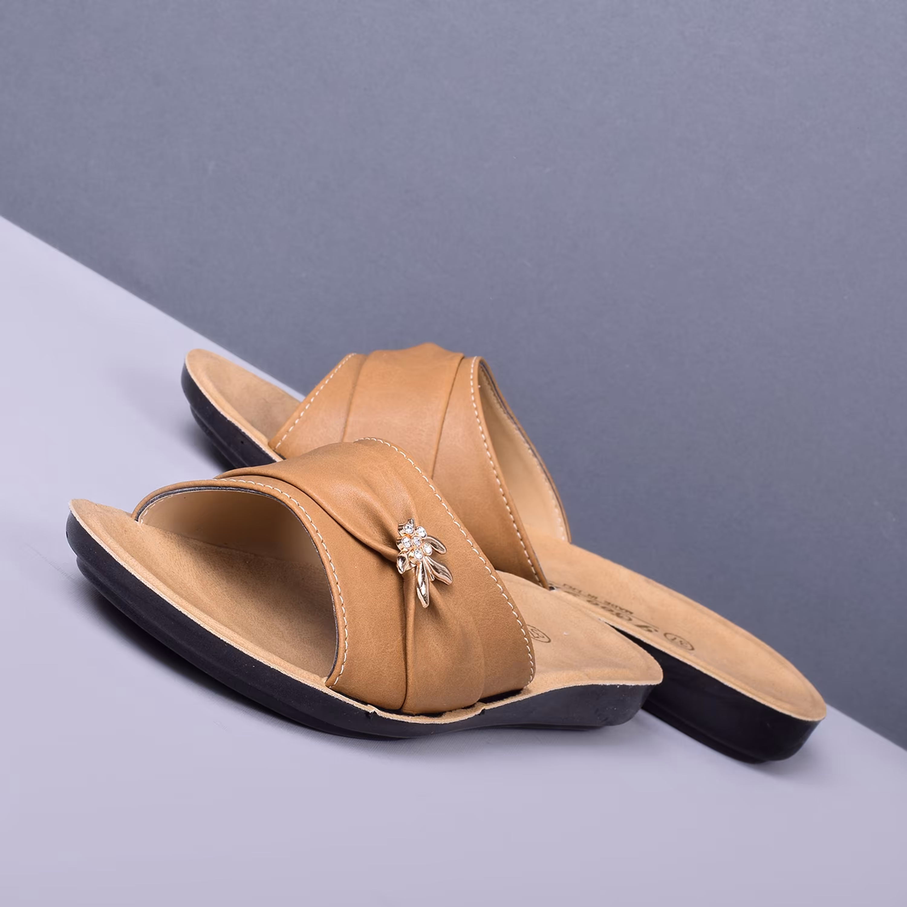 صندل  زنانه2485 نسکافه ای 