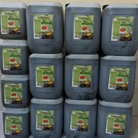 روغن زیتون اعلای طارم گالن 10 لیتری و 22 لیتری روغن زیتون فرابکر و بکر پخش عمده به انتخاب مشتری