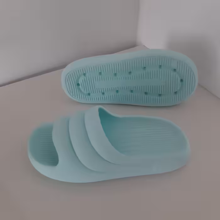 دمپایی زنانه و مردانه   سبک و خوش پا و راحت ارسال رایگان به سراسر ایران 