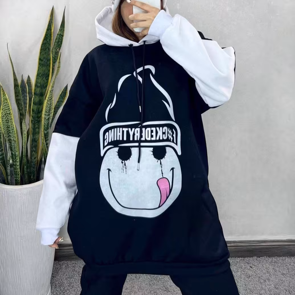 هودی کلاهدار بستنی

رنگ بندی طبق عکس

