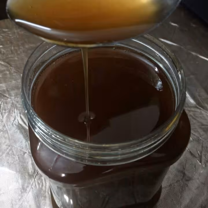 شیره انگور عسلی غلیظ ملایر یک کیلوگرمی