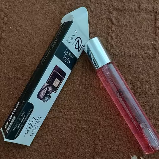 عطر زنانه قلمی
