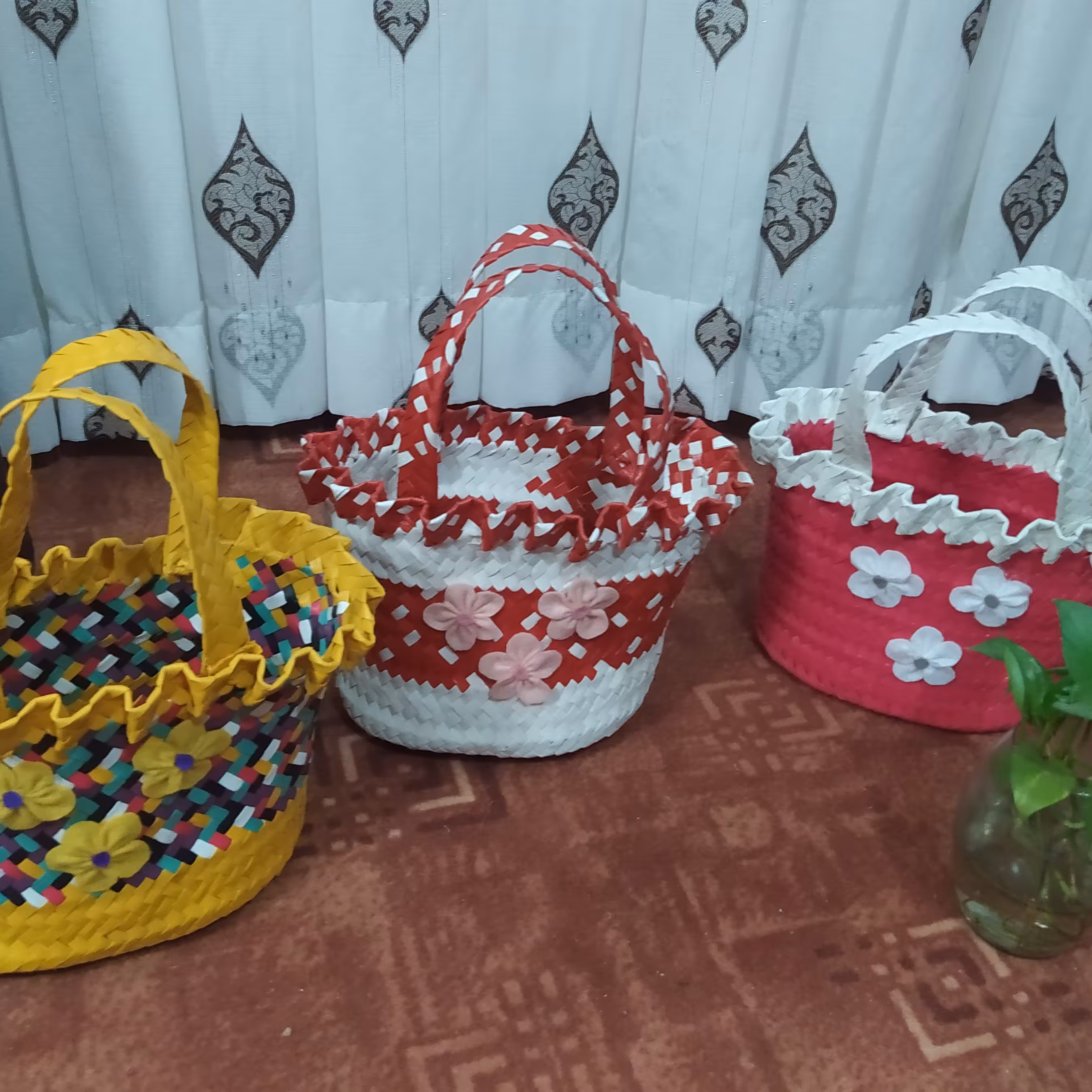 زنبیل دخترونه(پس کرایه)