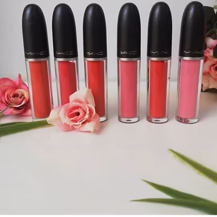 رژ لب آبرنگی 