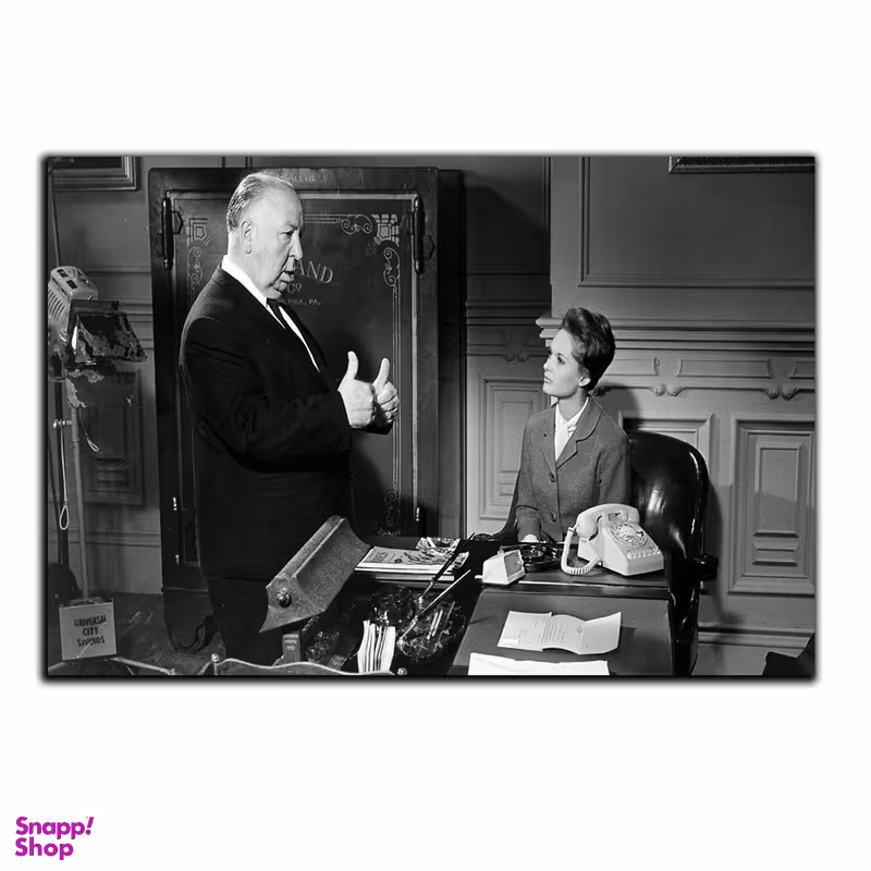 تابلو شاسی بکلیت طرح کارگردان هالیوود آلفرد هیچکاک مدل SH-6426