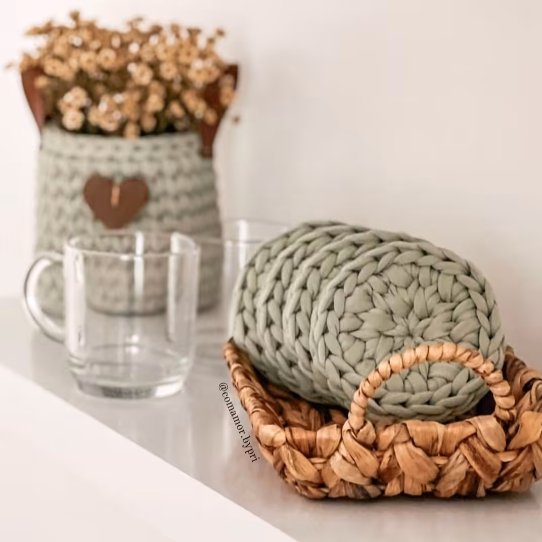 ست عصرونه خوری . زیر لیوانی . سینی 