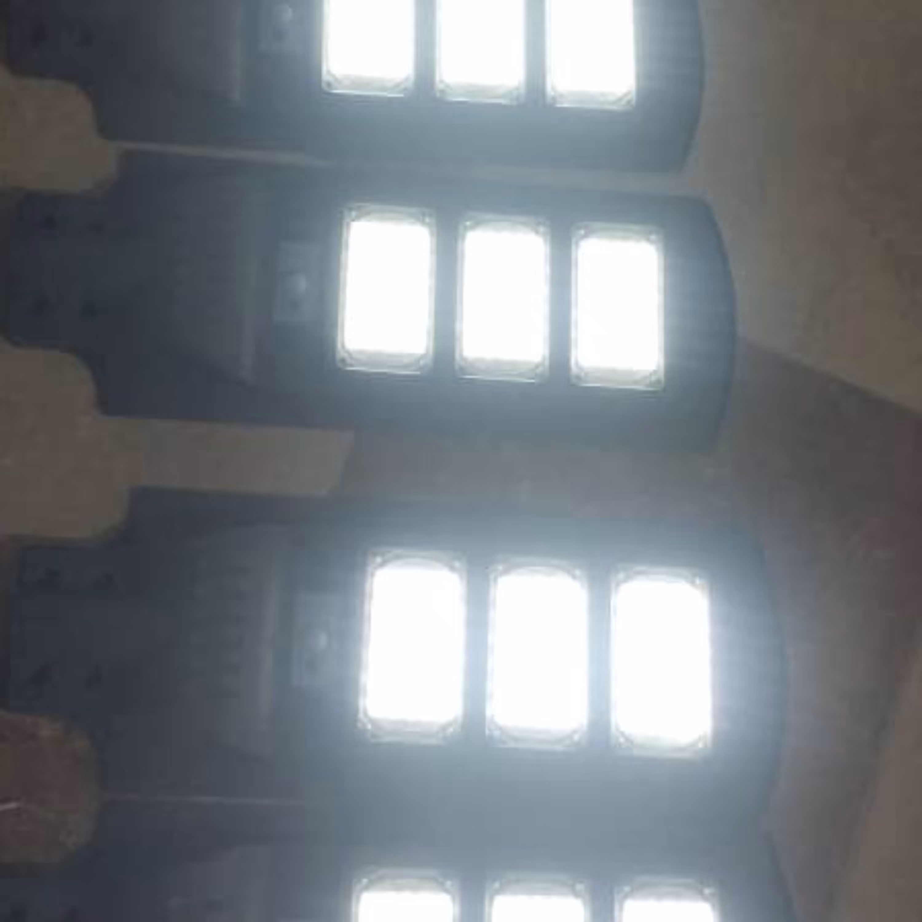 چراغ خورشیدی