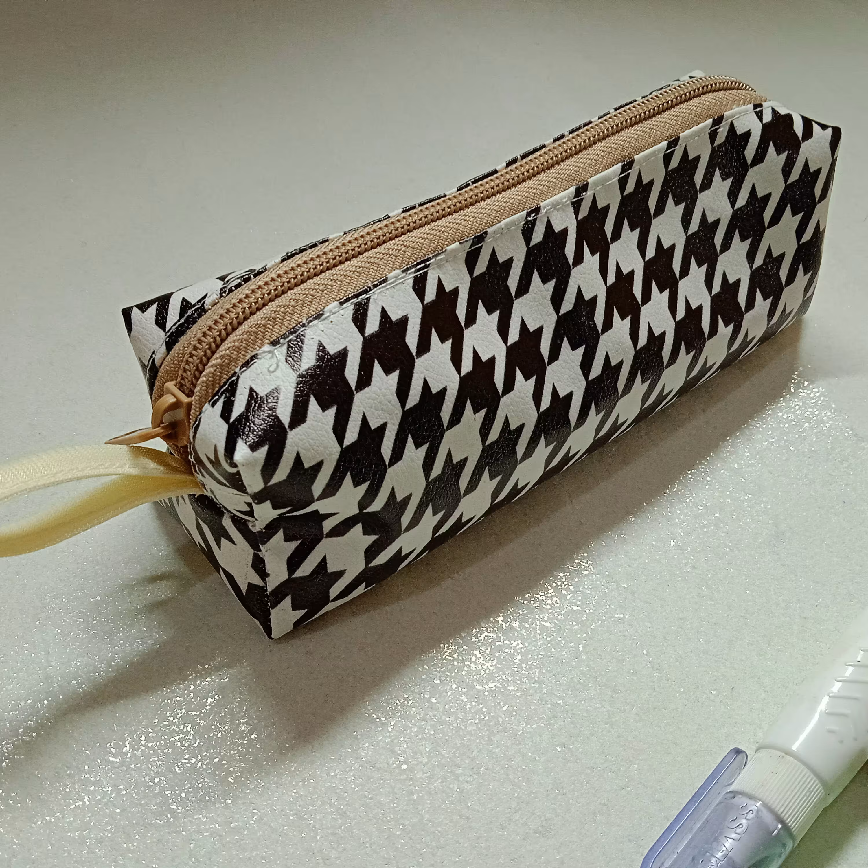 جامدادی اسپرت