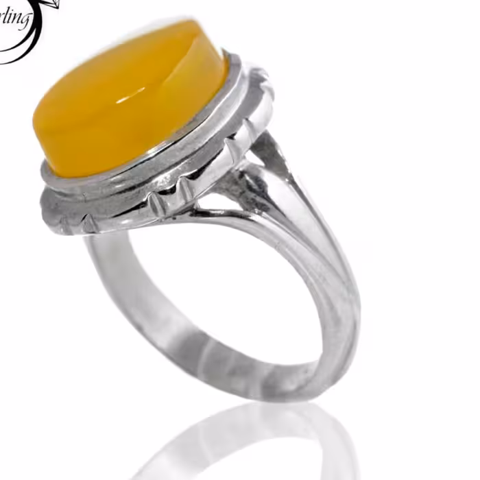 انگشتر نقره با سنگ اونیکس زرد و با کد2571