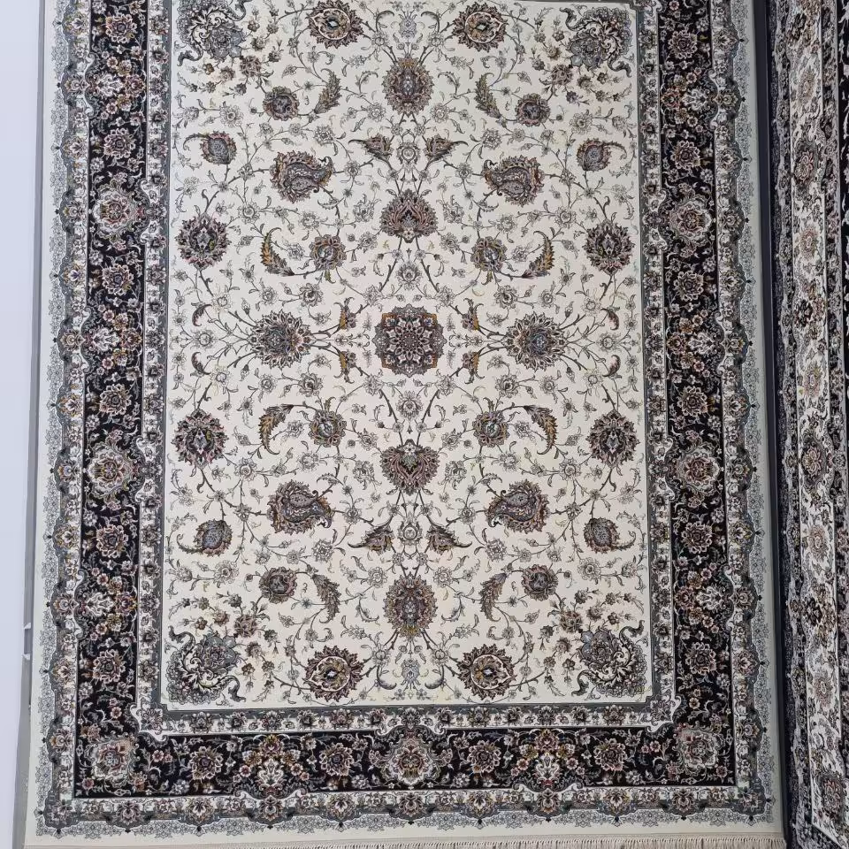 فرش پاتریس 700شانه تراکم 2550 طرح آوینا کرم 12متری