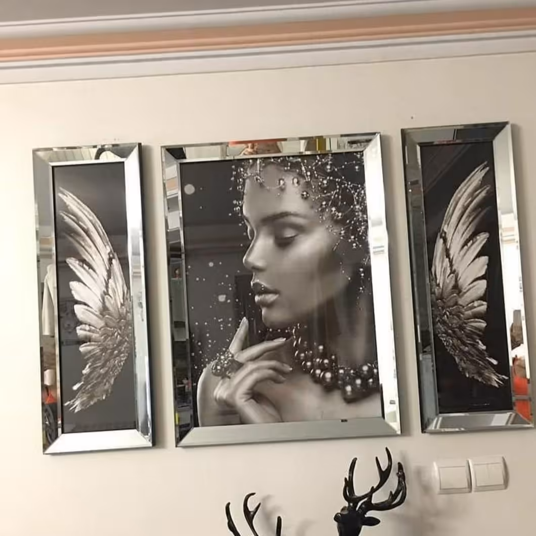 تابلو های آینه ای با بال
