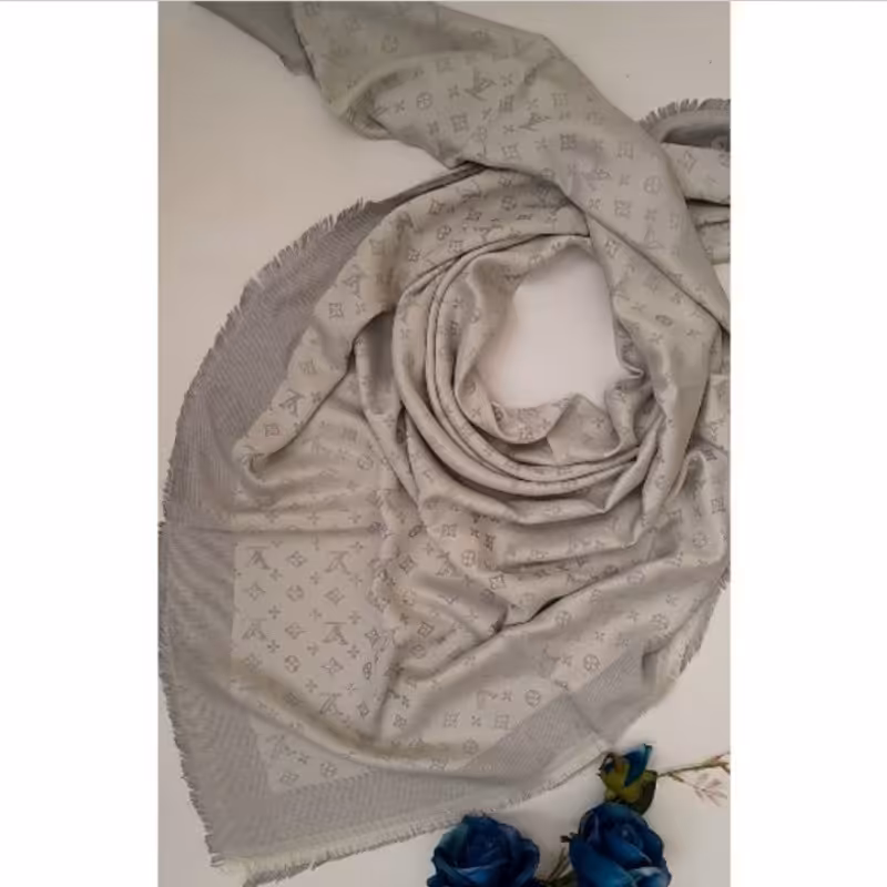 روسری نخی ابریشم، لمه کوب و مجلسی، اصلا لیز نیست، قواره 140
