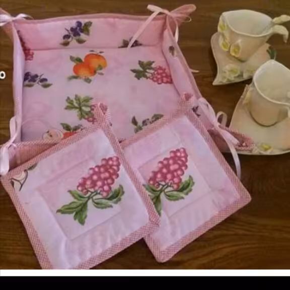 سرویس آشپزخانه صورتی