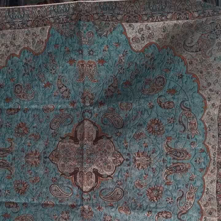 رومیزی ترمه ای