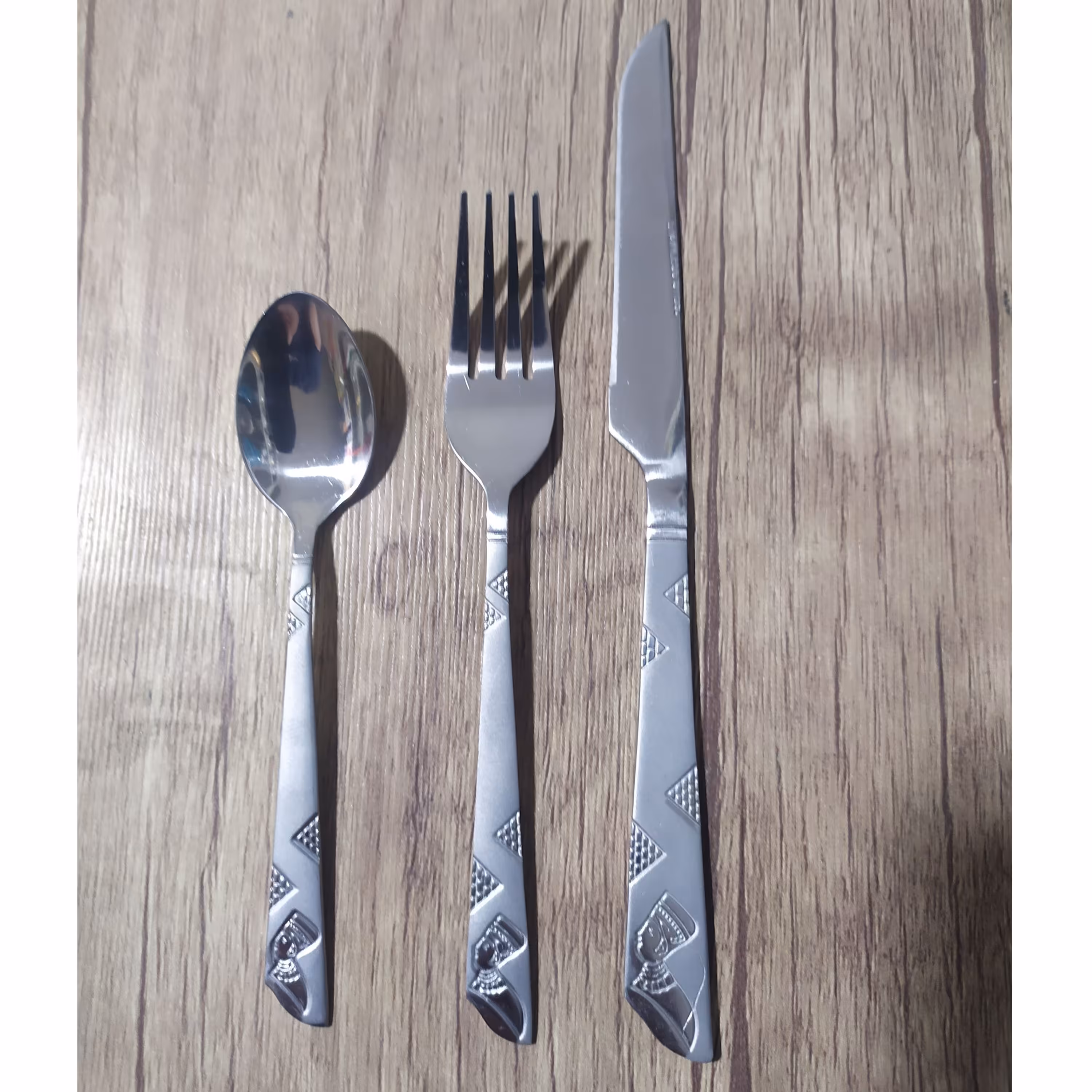 سرویس کارد و چنگال و قاشق چایخوری مصری 18 پارچه