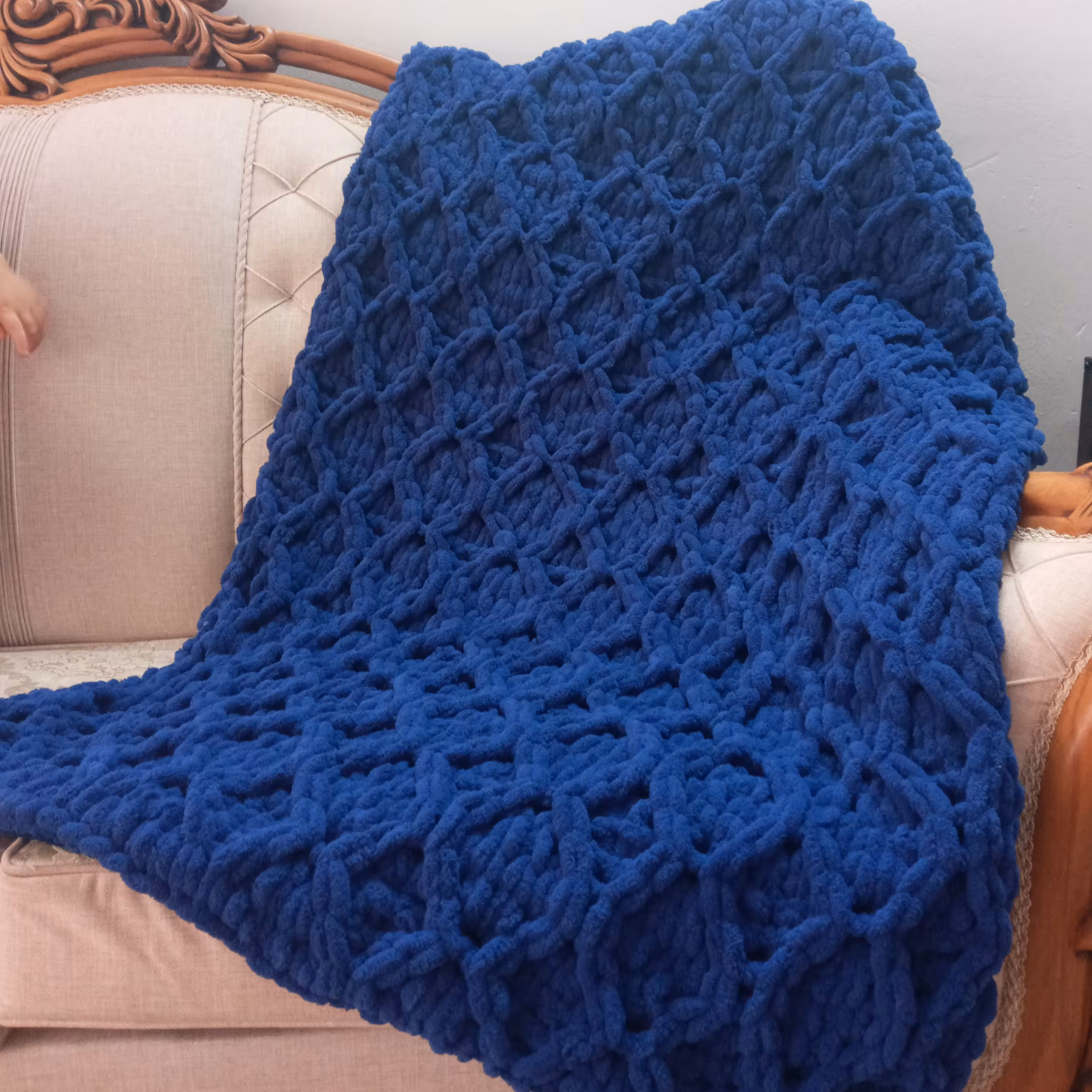 شال مبل، طرح لوزی پیوسته، آسترکشی شده با پارچه گرم و نرم تدی،سایز 80 در 120