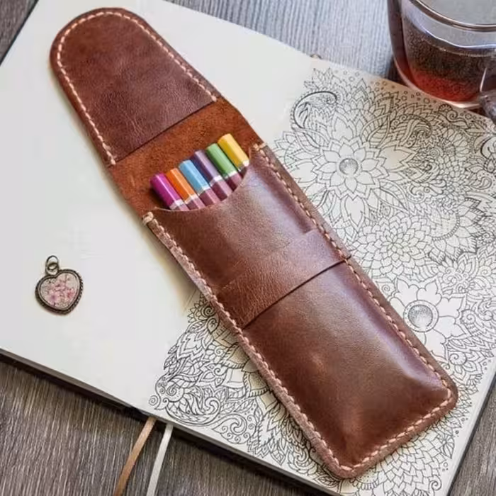 جامدادی چرم طبیعی دست دوز کد1003