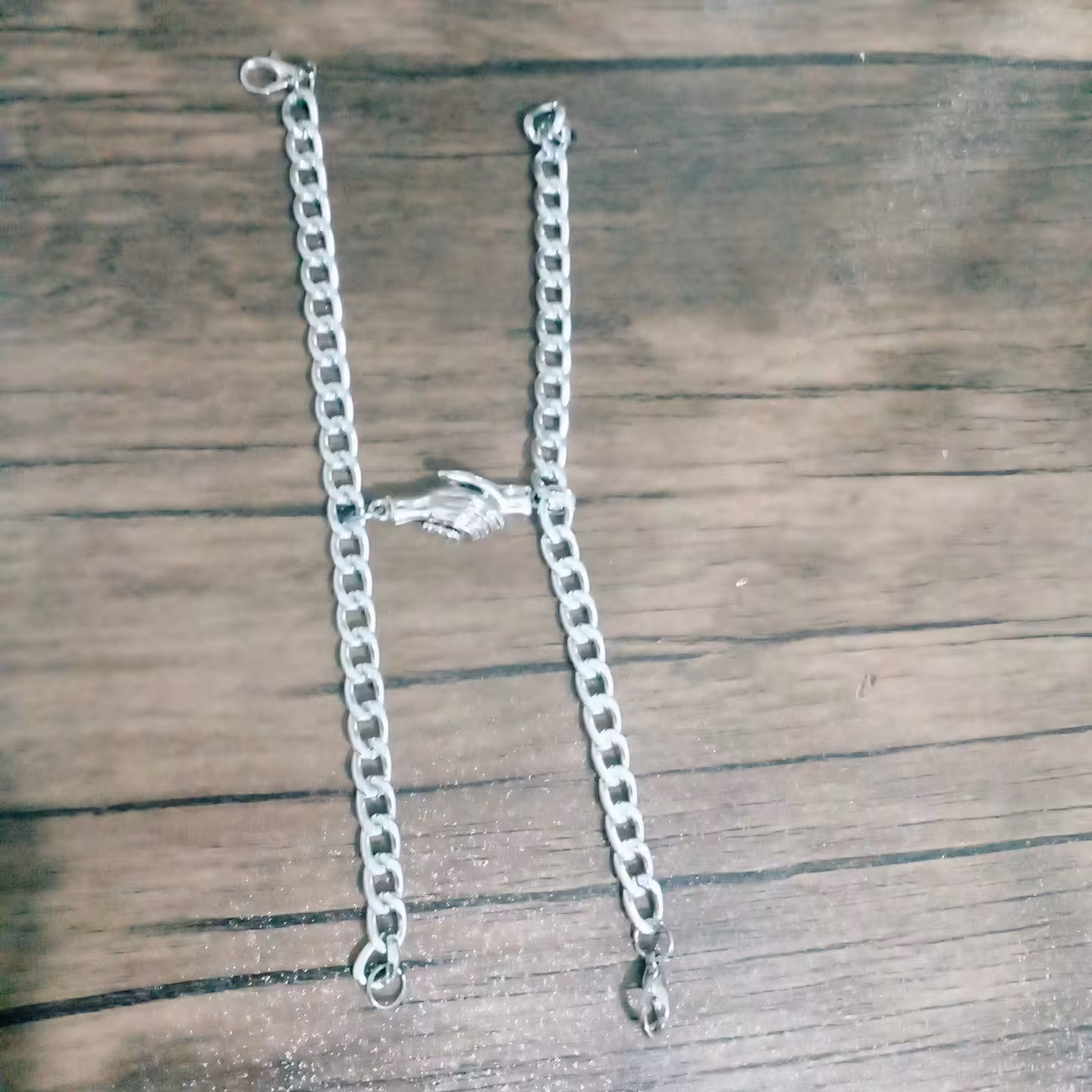 دستبند طرح دست