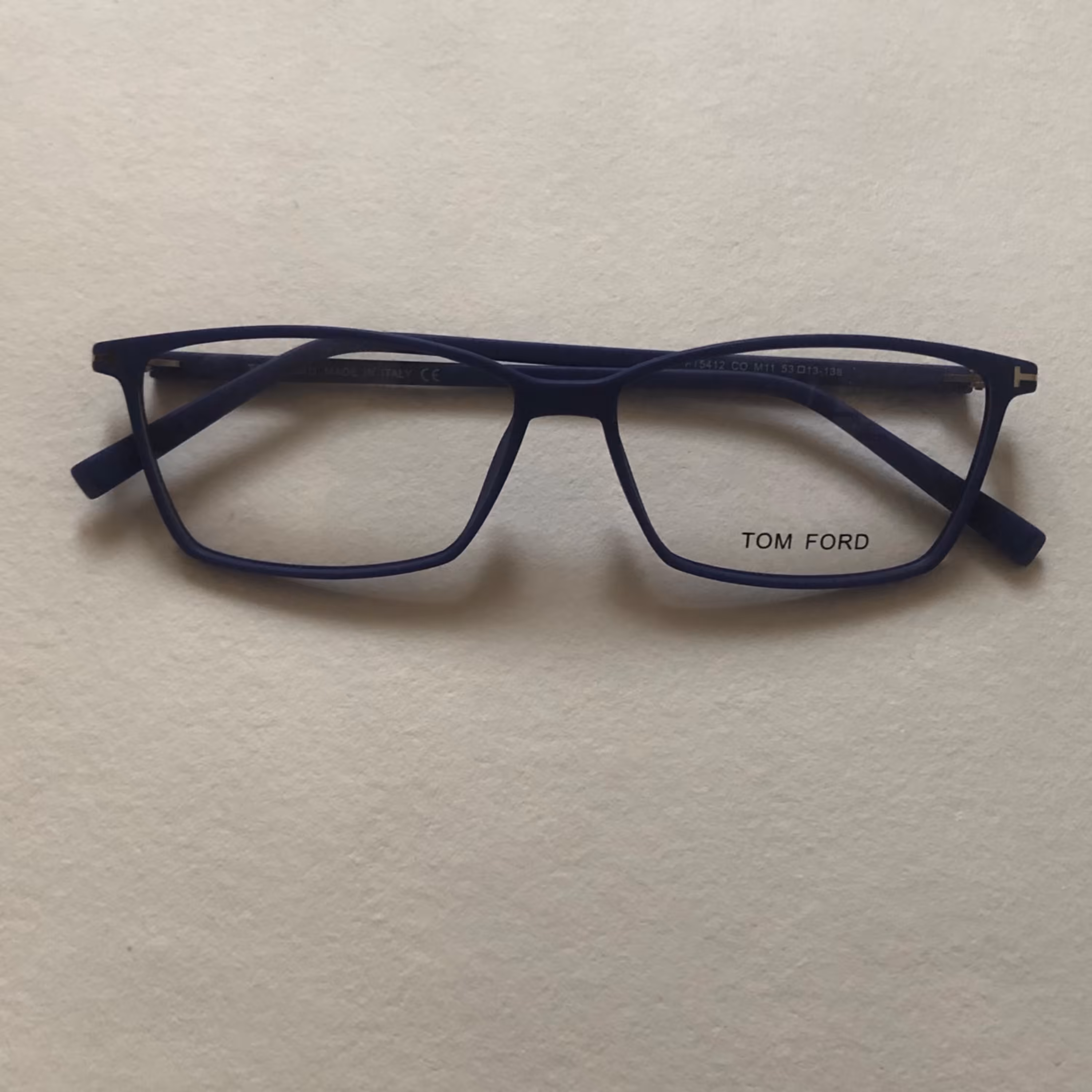 فریم عینک طبی کد0024