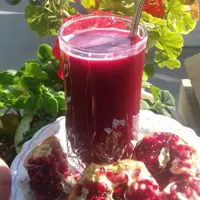 آب انار خانگی 