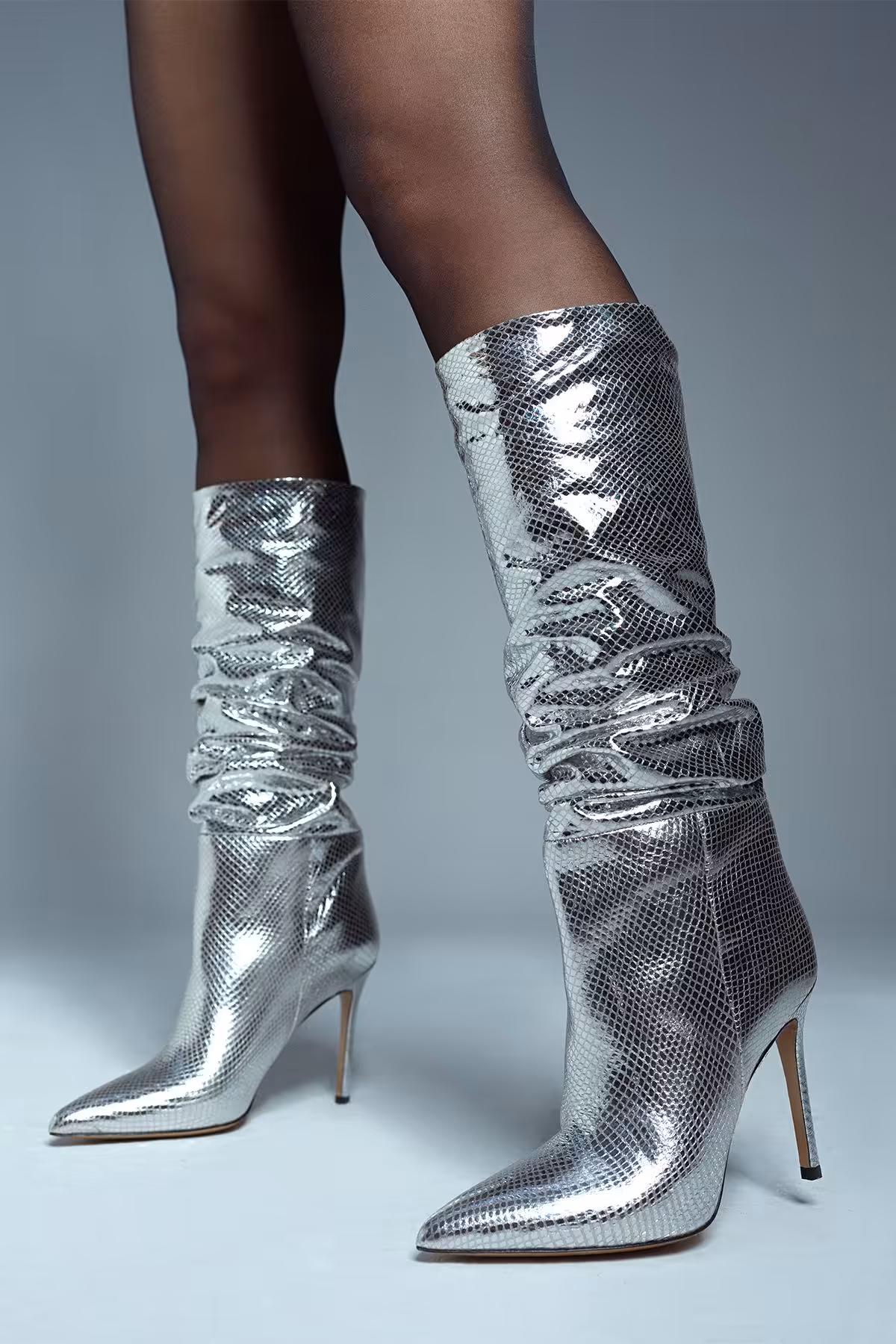 چکمه نقره‌ای زنانه های چرمی فلزی خاکستری HEEP Derimod