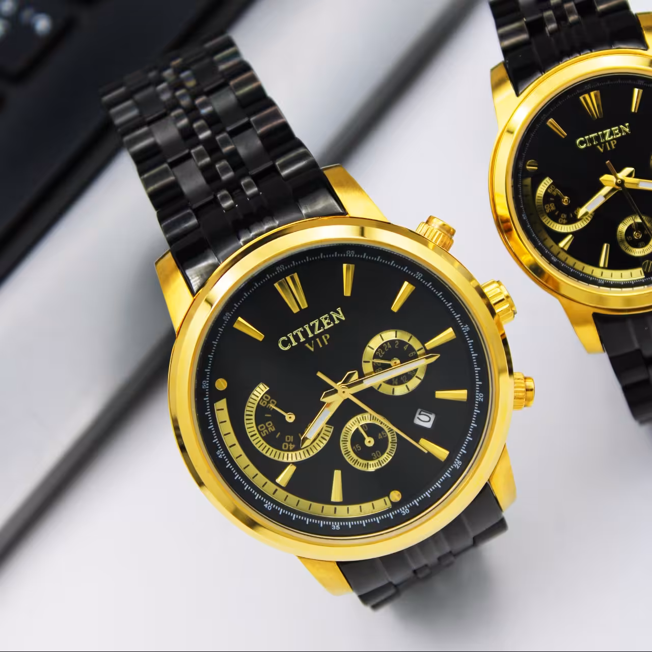 ساعت مچی ست زنانه و مردانه سیتی زن-بندفلزی3موتور فعال(کرنوگراف)مدلvip.302 