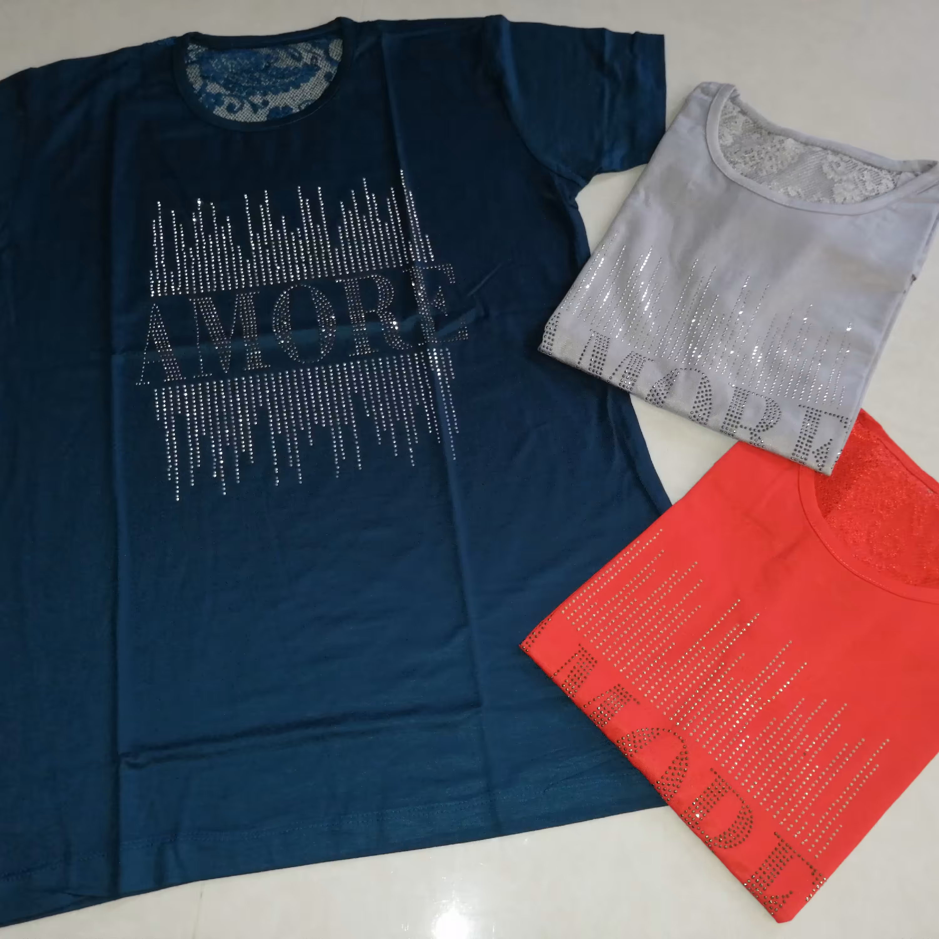 تیشرت نگین کاری