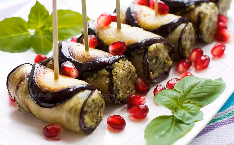 عکس رولت بادمجان | گرافیک با طعم تربچه