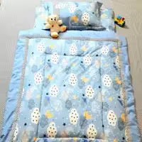 ست تشک و پتو و بالشت2  تا 4 سال  جنس نخ پنبه قابل سفارش در طرح و مدل دلخواه مشتری 