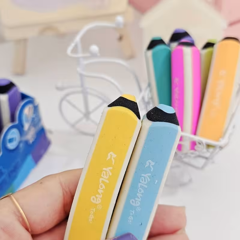 پاکن فانتزی طرح مداد