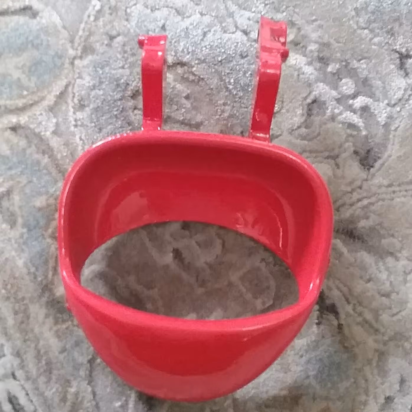 زبانه فلزی دستگیره  داخلی کوئیک در دو رنگ قرمز و خاکستری با کیفیت عالی 