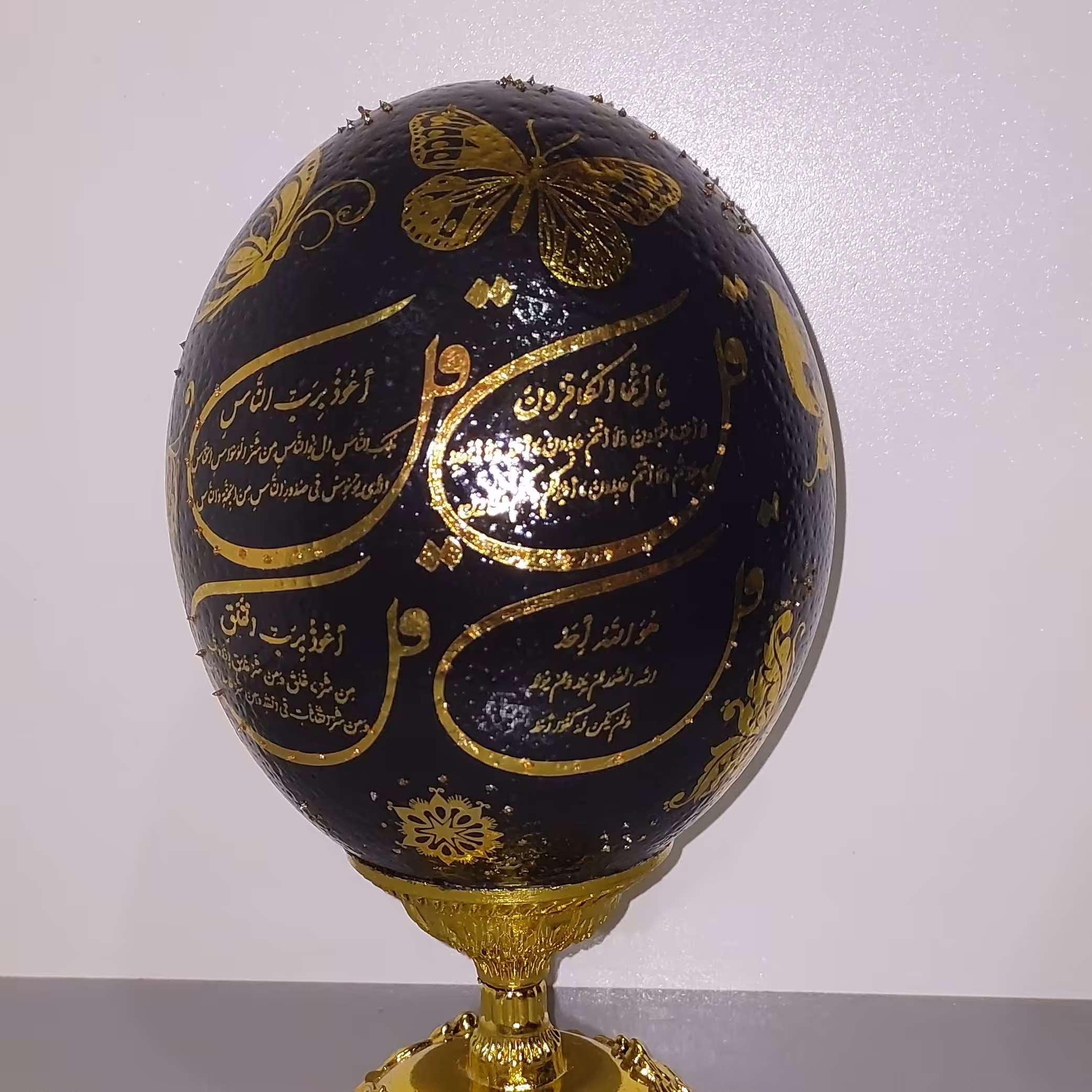 تخم شترمرغ  4قل زمینه مشکی 