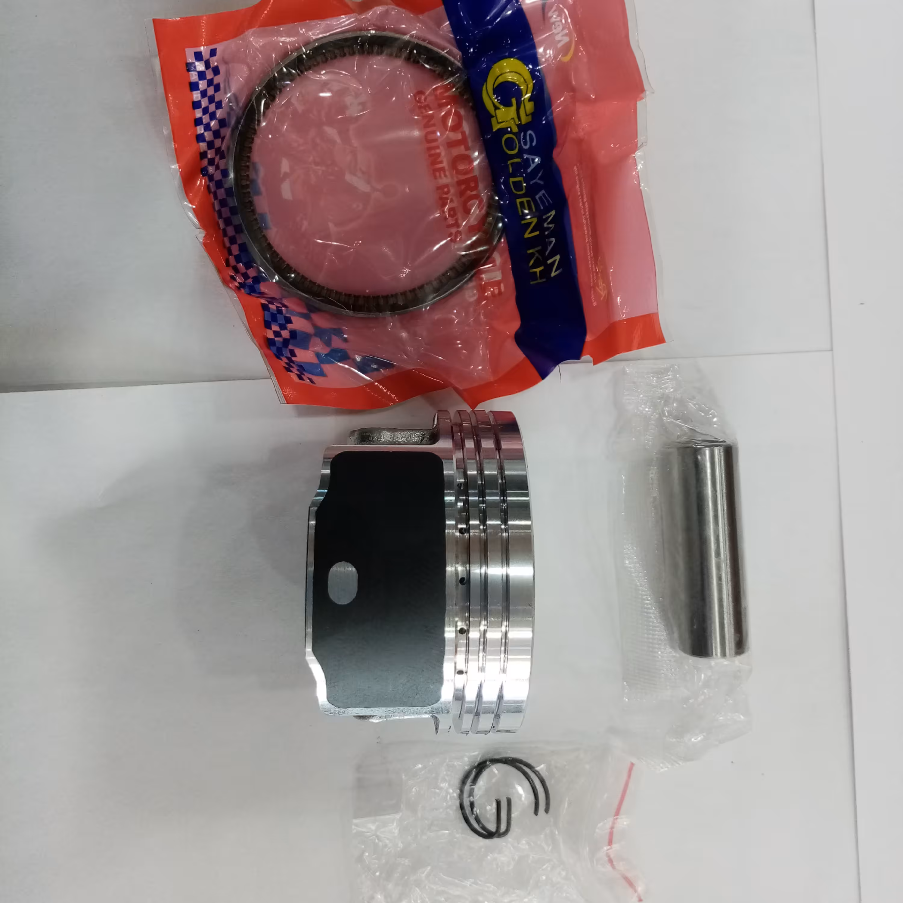 رینگ و پیستون باجاج باکسر 