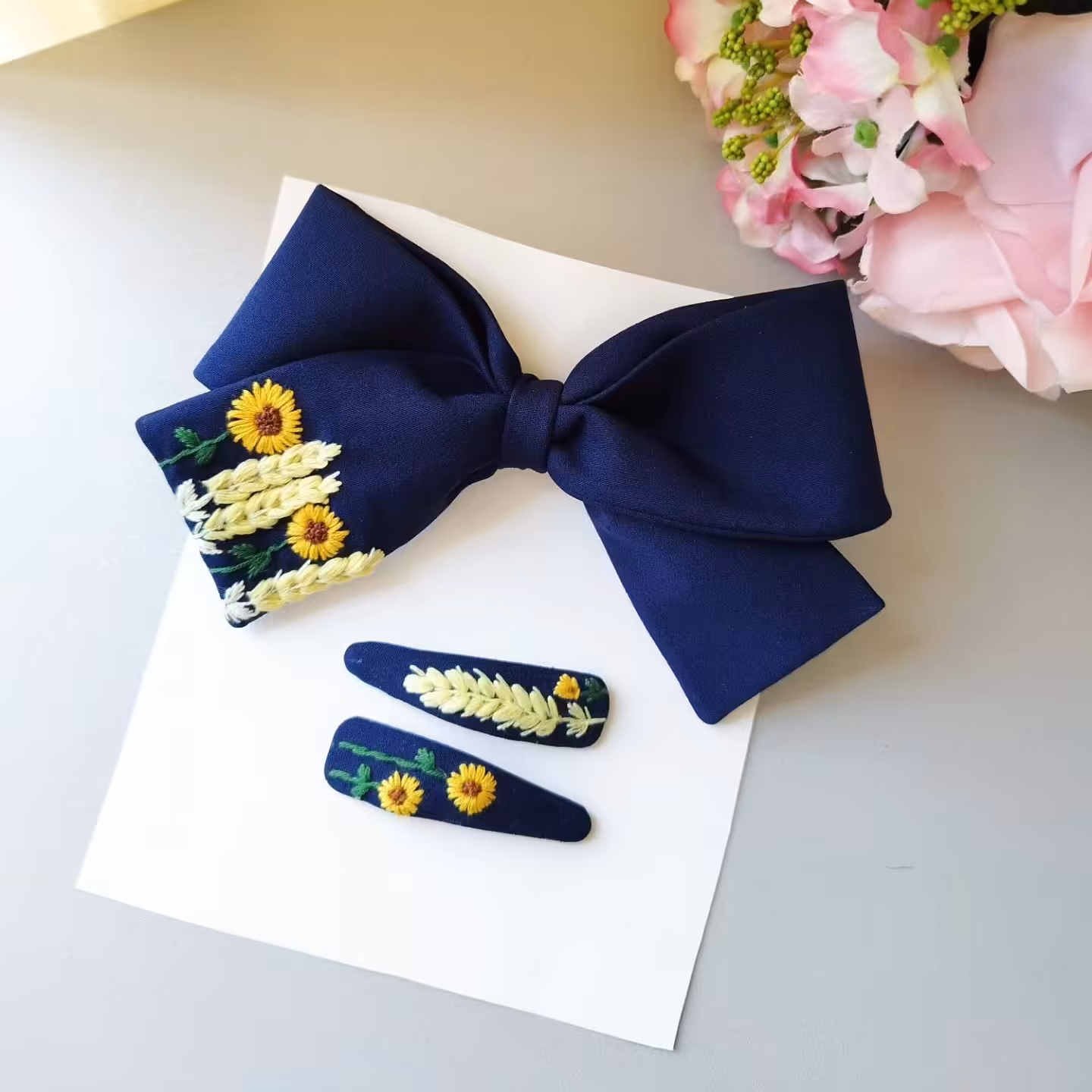 ست پاپیون و گیره تق تقی 