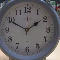 ساعت رومیزی