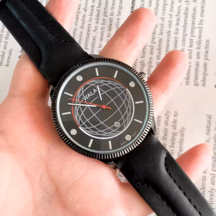 ساعت والار مردانه بندچرم مشکی کیفیت عالی شیشه عدسی
دارای تقویم