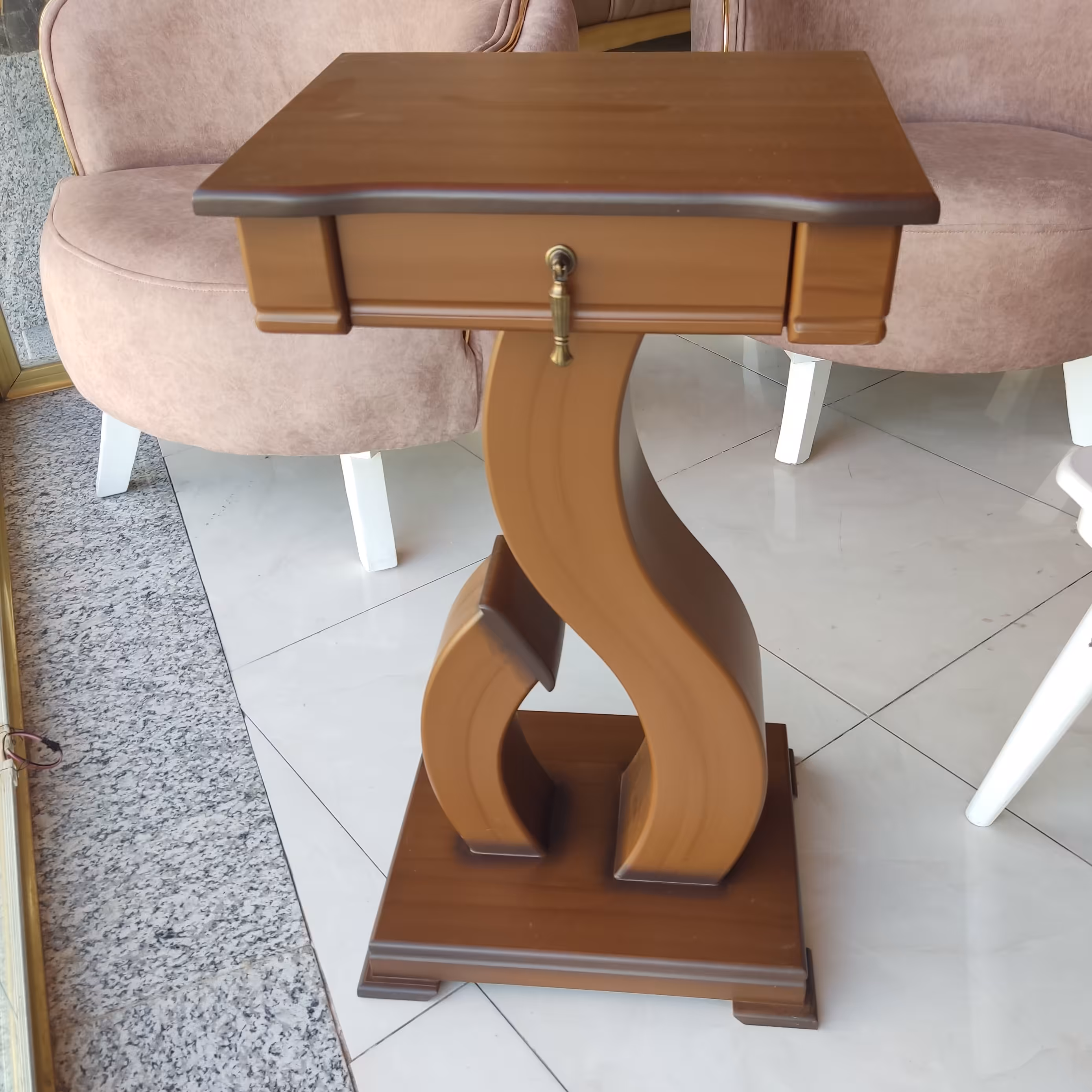 میزتلفن
