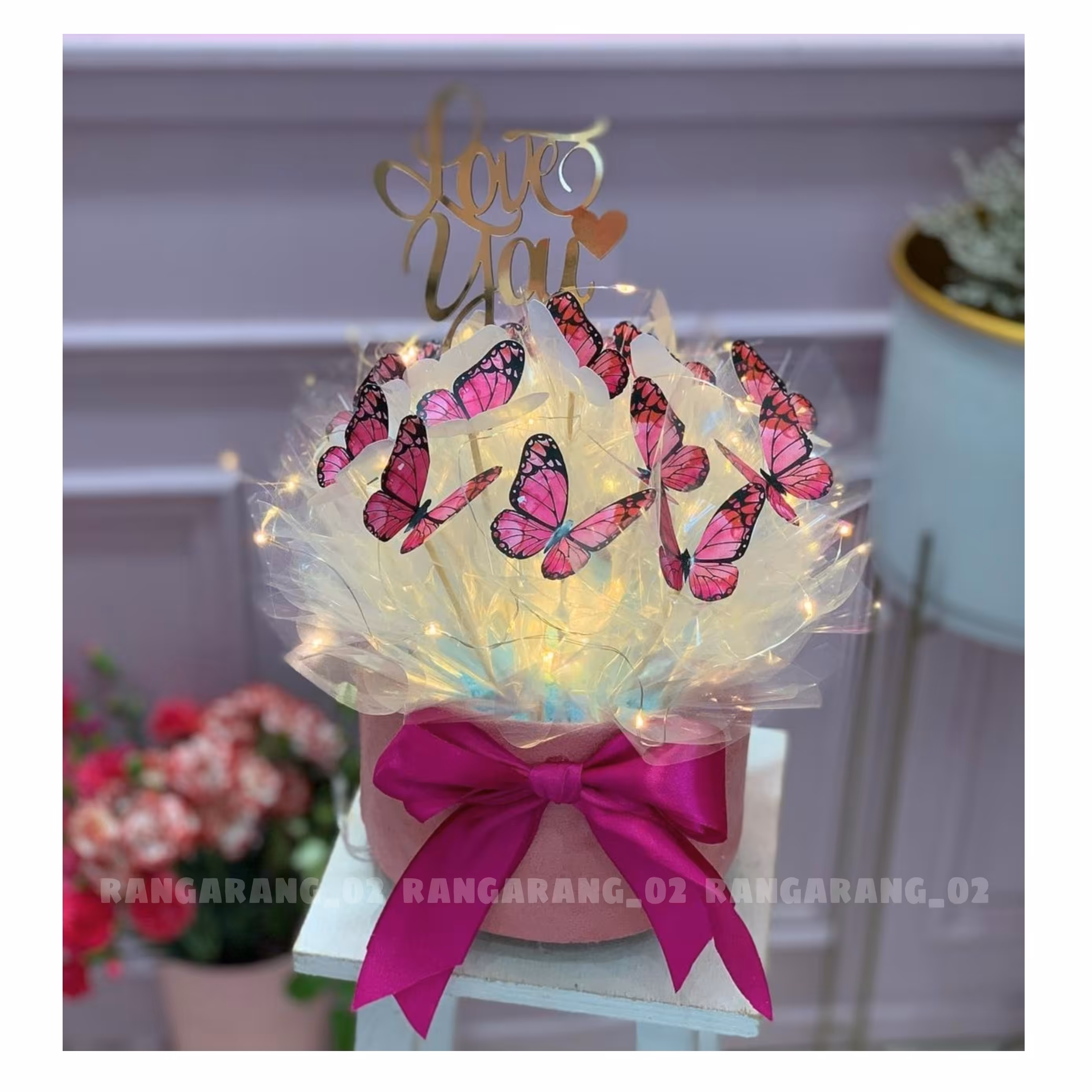 باکس هدیه پروانه ای چراغدار