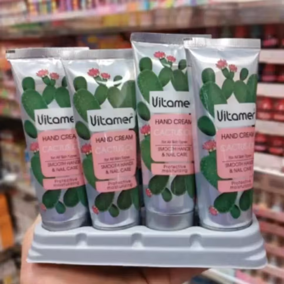 کرم مرطوب کننده ویتامر