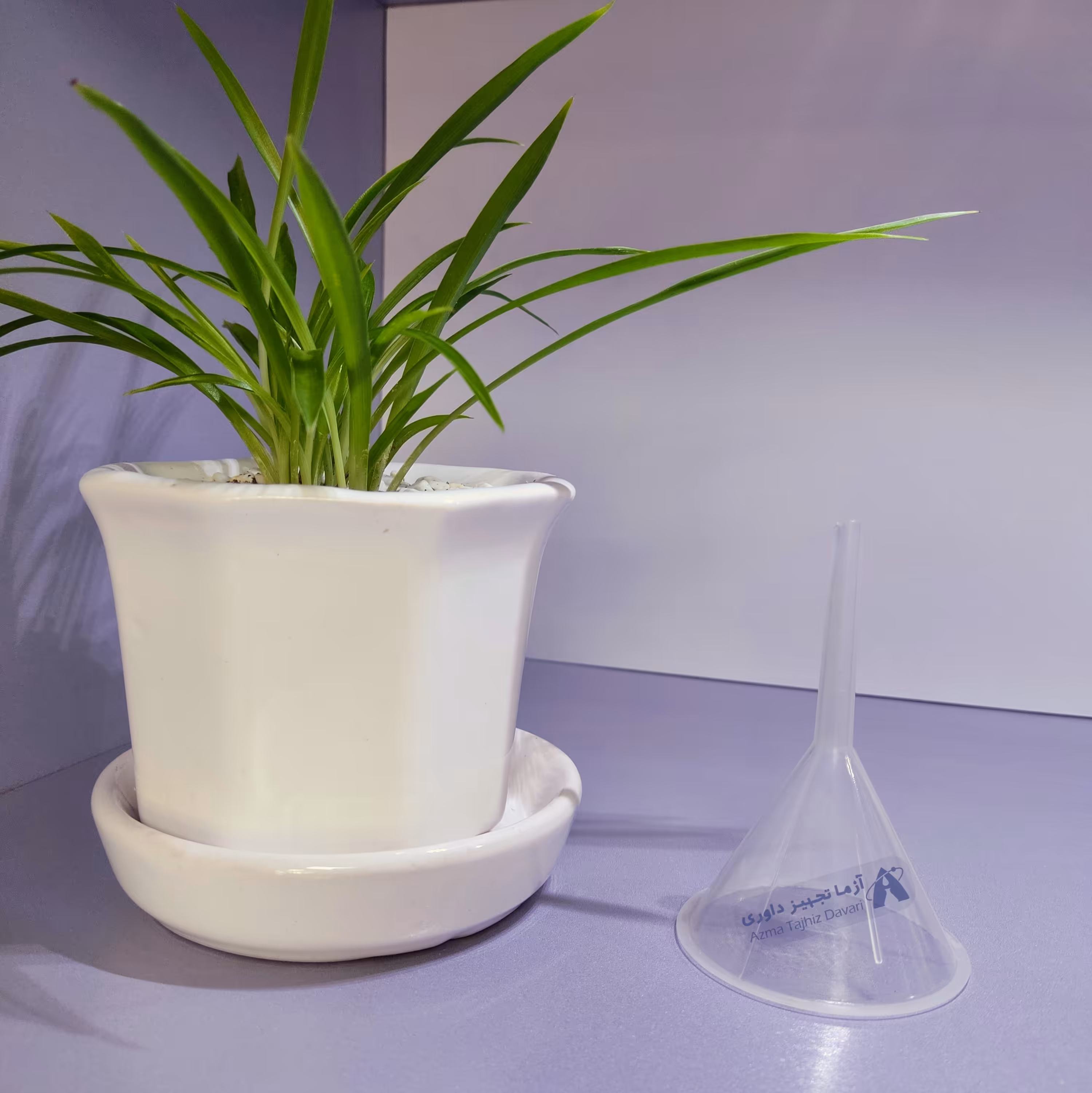 قیف پلاستیکی 6 سانتی 