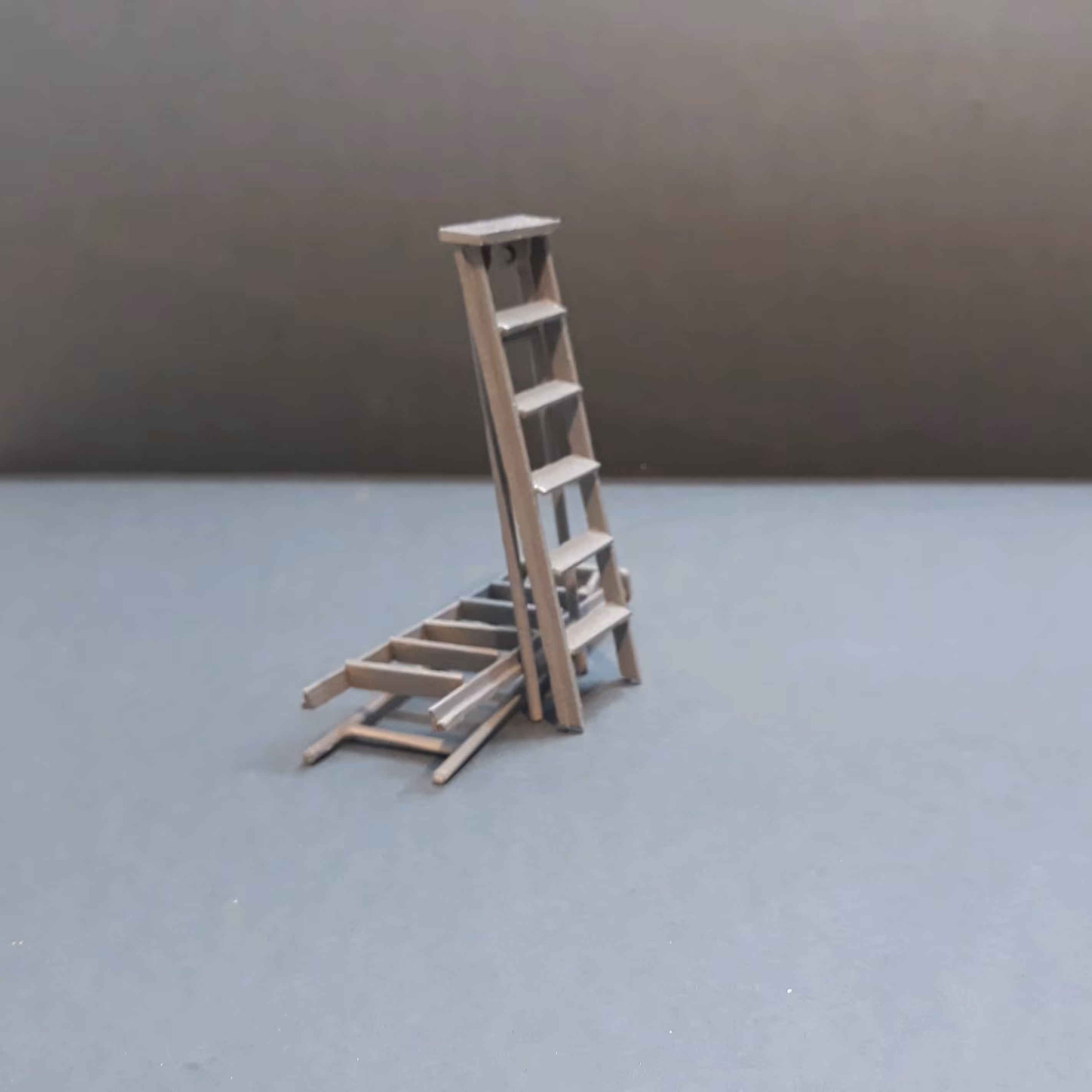 ماکت نردبان مخابراتی مینیاتوری