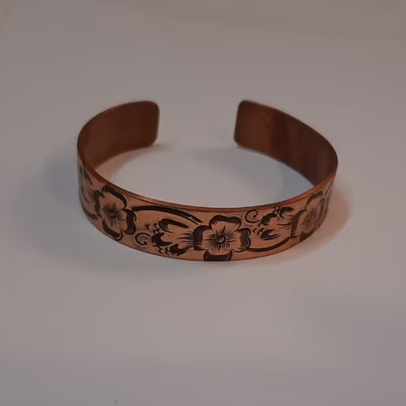 دستبند مسی طرح گل