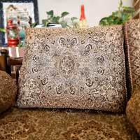 پشتی ترمه سنتی طرح سالار رنگ گردویی (یک جفت)