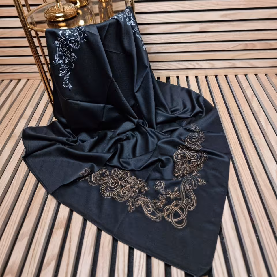 روسری مشکی مجلسی ساتن