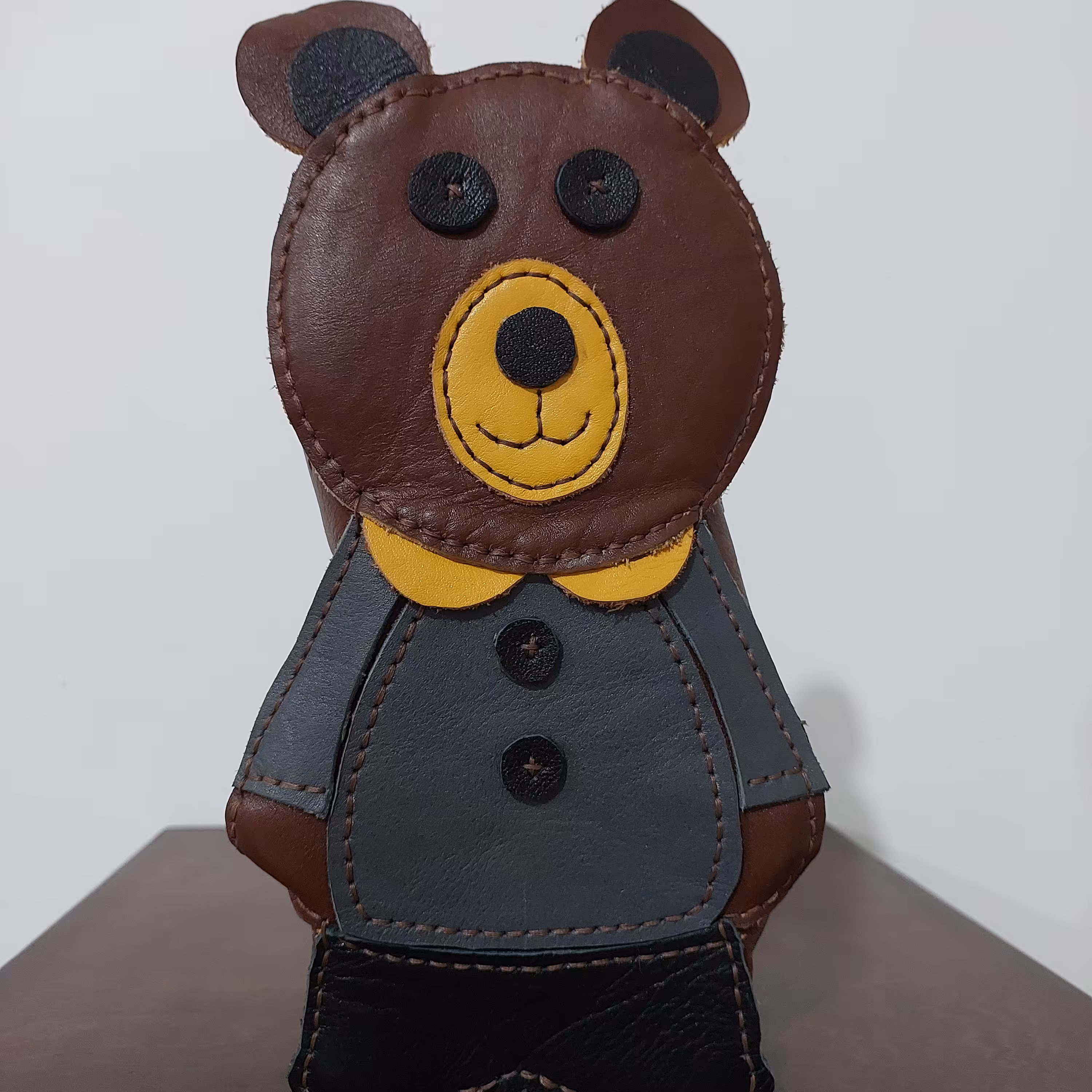 جامدادی عروسکی چرمی