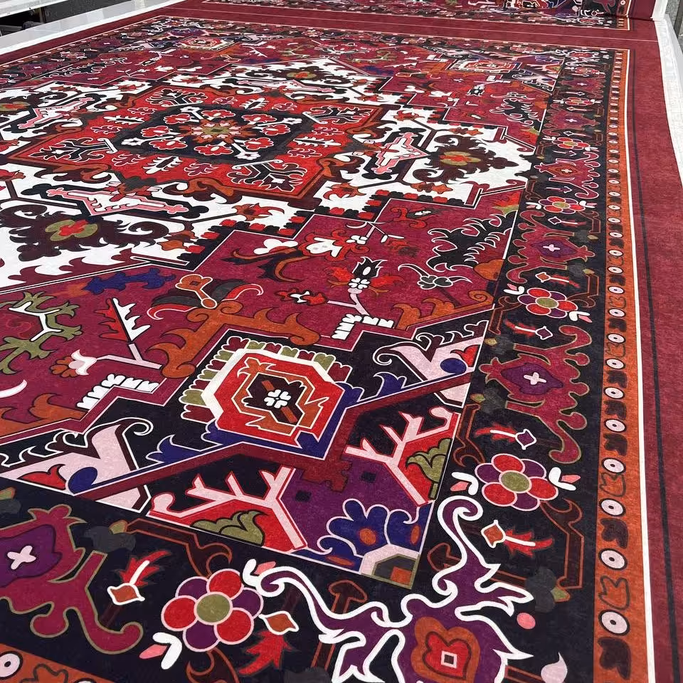کاور فرش کشدار  کد rtor282 طرح شیک و با کیفیت سایز 12 متر ی (تنوع سایز تولید میشه)