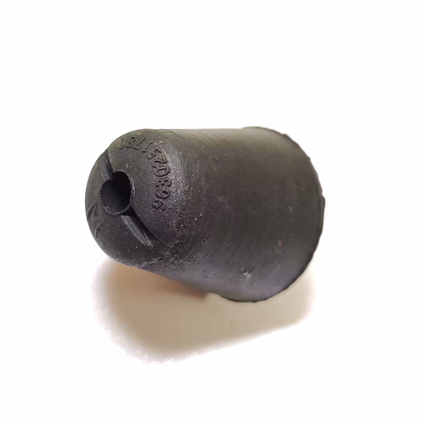 ضربه گیر درب صندوق عقب پژو 206 و 207 ایساکو (1عدد)