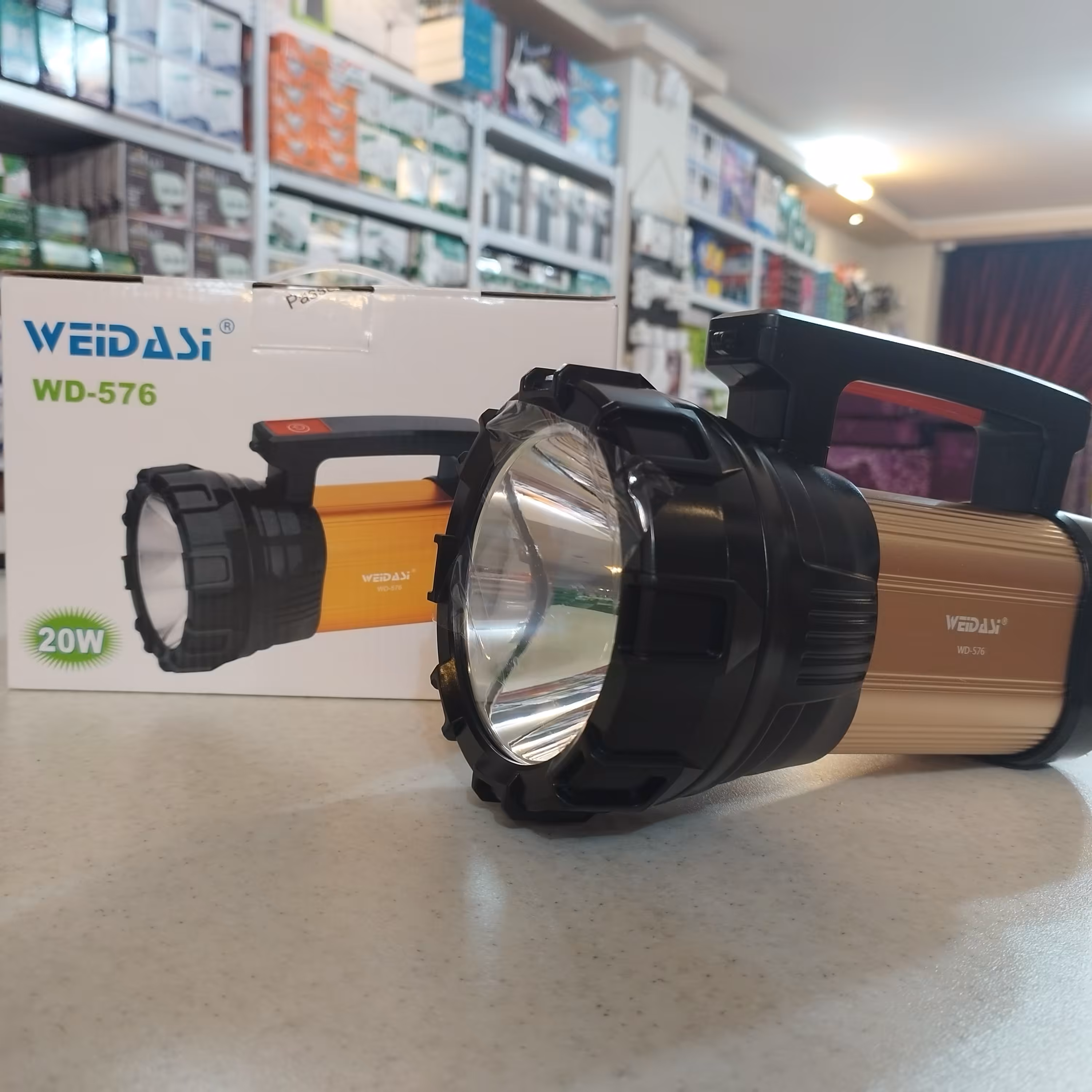 چراغ قوه 20 وات ویداسی 576 برد بالا